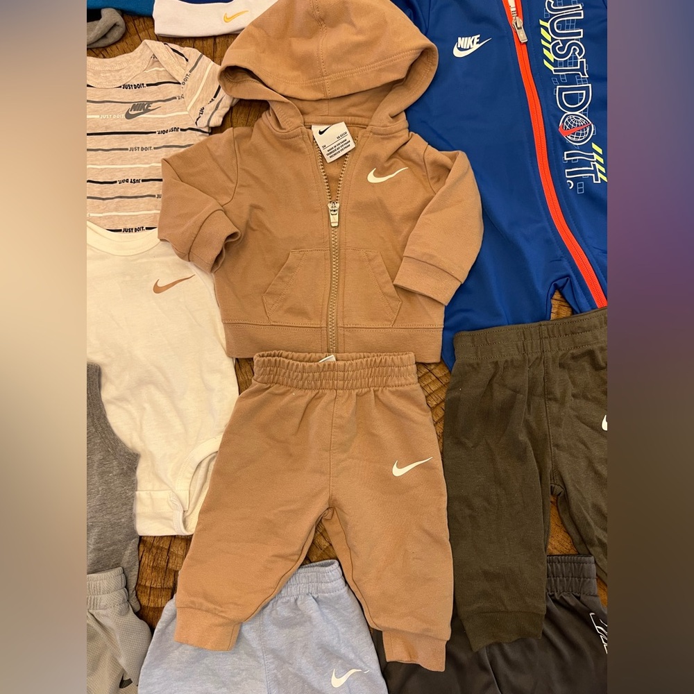 ‼️NWOT: Nike Baby Bundle - 3 M - Picture 2 of 6